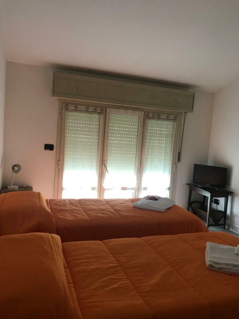 Residence Mariele Tavazzano Buitenkant foto
